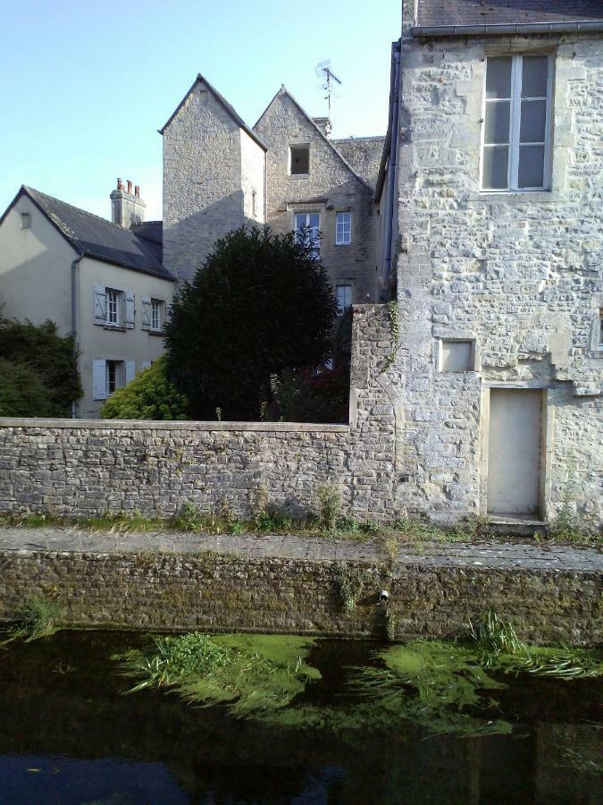 L'Aure Bleue Apartment Bayeux Luaran gambar